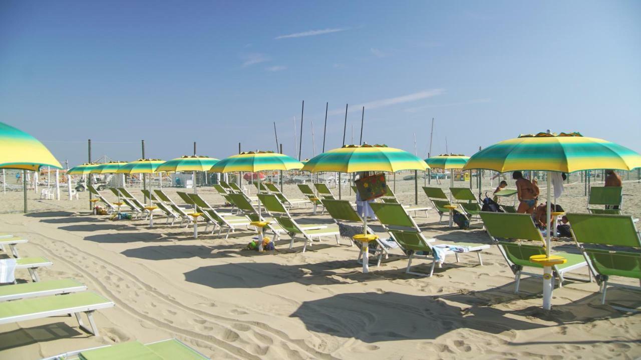 Appartamento Aurora Llido Degli Estensi Eksteriør billede